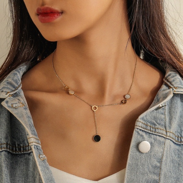 

Round Charm Y Lariat Necklace, Gold