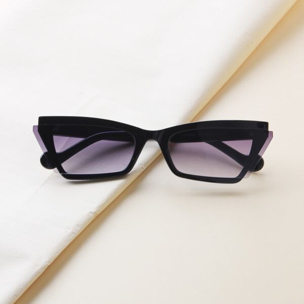 

Baby Cat Eye Sunglasses, Black