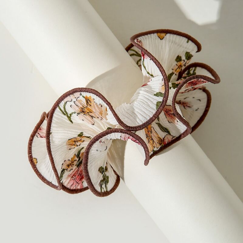 

Flower Print Scrunchie, Multicolor