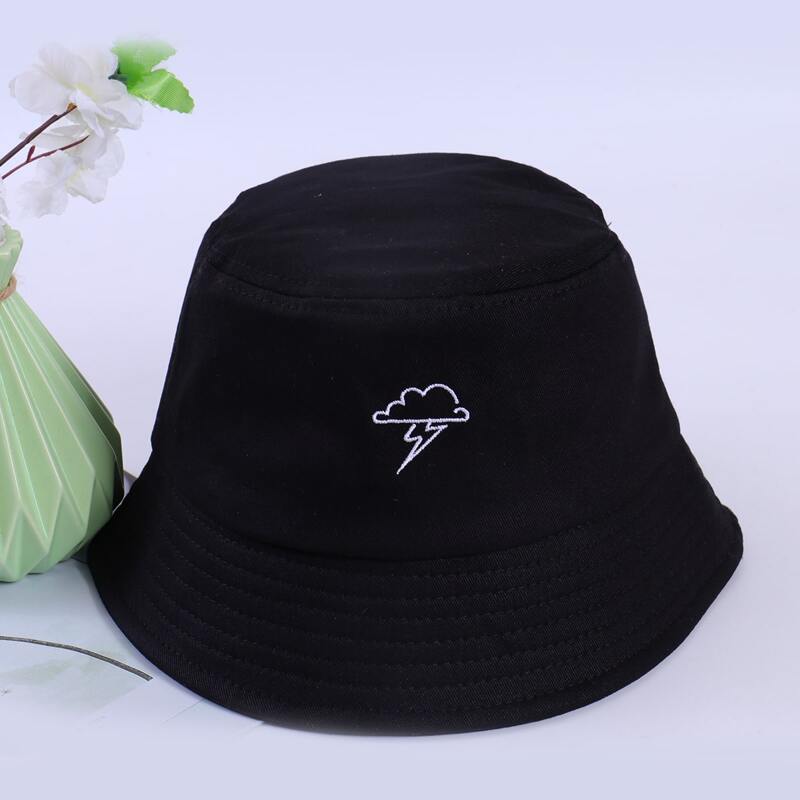 

Cloud Embroidery Bucket Hat, Black