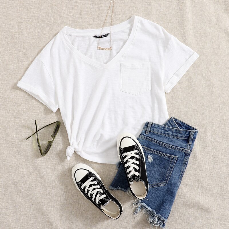 

V-neck Pocket Patched Tee, White