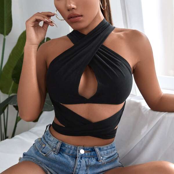 

Cut Out Front Crisscross Wrap Top, Black
