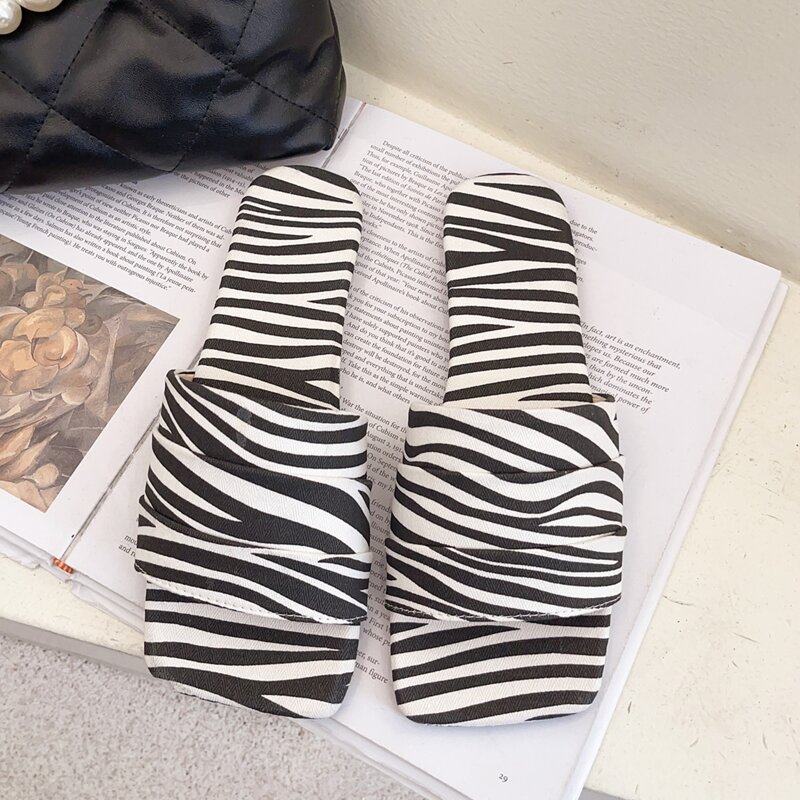 

Zebra Striped Slide Sandals, Black and white
