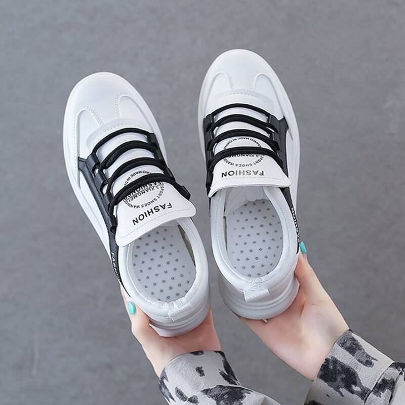 

Colorblock Strap Lace-up Skate Shoes, White