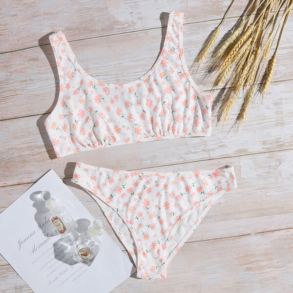 

Ditsy Floral Lingerie Set, Multicolor