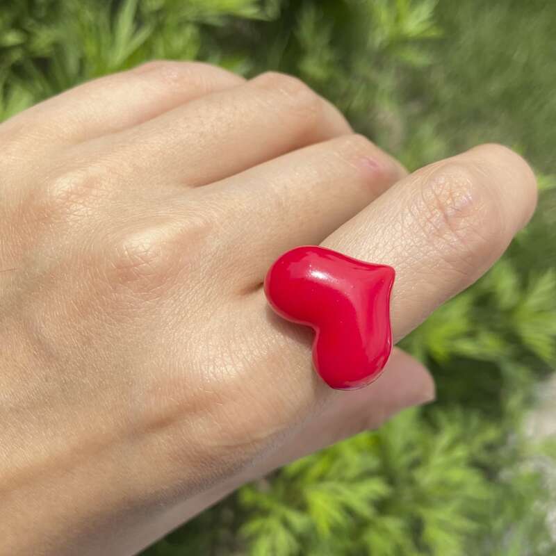 

Heart Decor Ring, Red