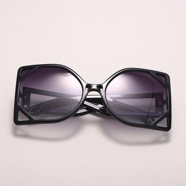 

Acrylic Frame Tinted Lens Sunglasses