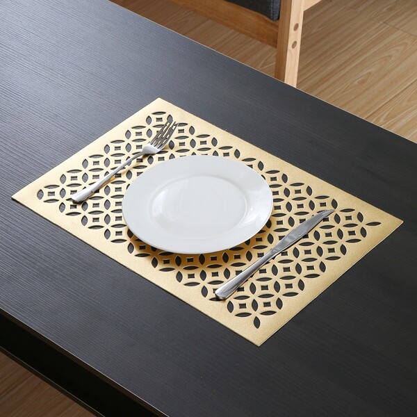 

1pc Hollow Rectangle Placemat, Gold