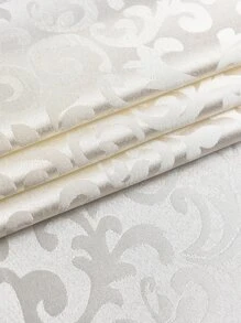 1件米色和白色金箔压纹花卉装饰桌布，适用于婚礼、情人节和家居装饰 - 米色 - 查看 3