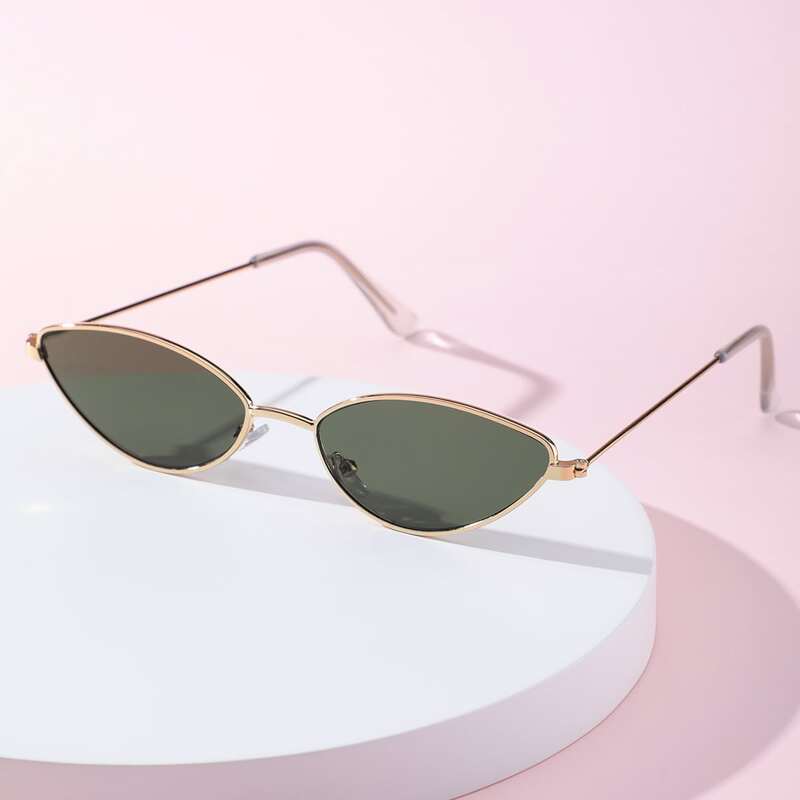 

Metal Cat Eye Sunglasses, Dark green