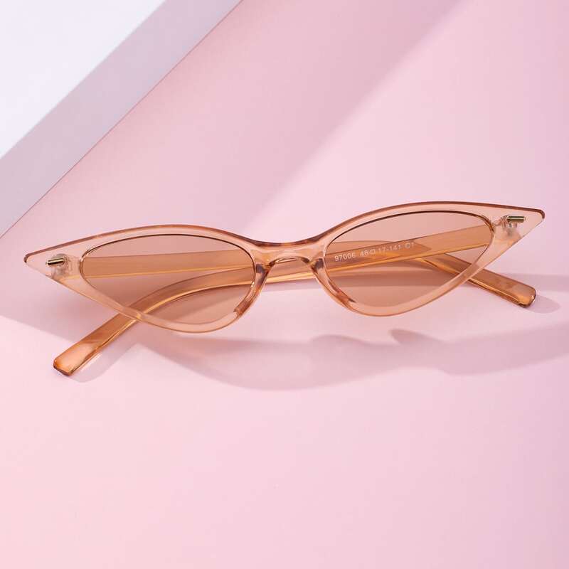 

Cat Eye Frame Sunglasses, Brown