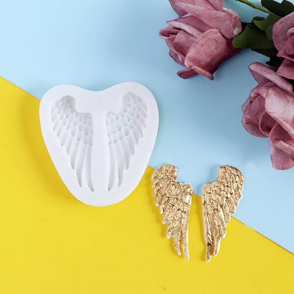 

1pc Random Color Wing Chocolate Mold, Multicolor
