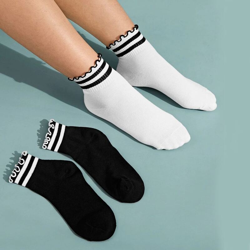 

2pairs Striped Ankle Socks, Black and white