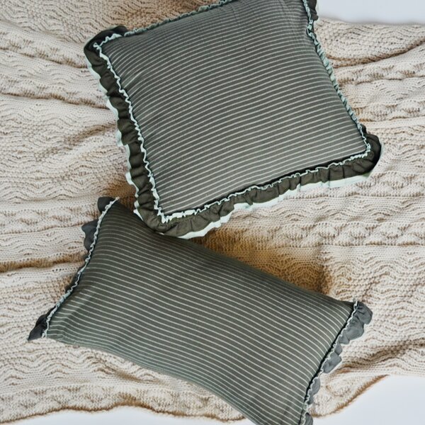 

1pc Ruffle Cushion Cover Without Filler, Dark green