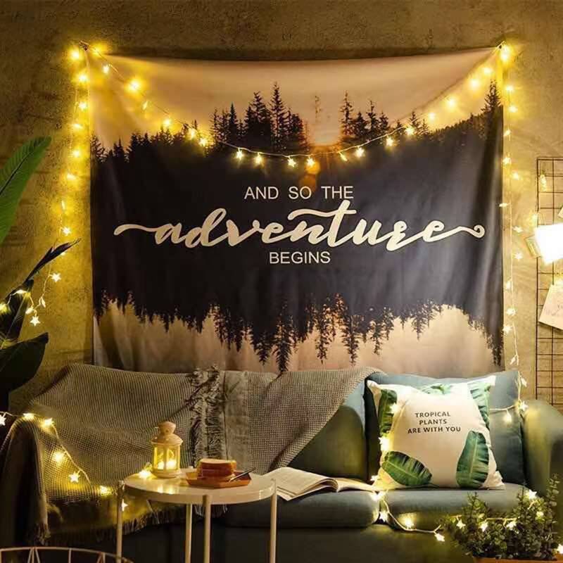 

Slogan Graphic Tapestry, Multicolor