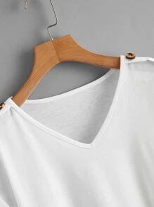 SHEIN LUNE Plus Button Detail V-Neck Tee - White - View 3