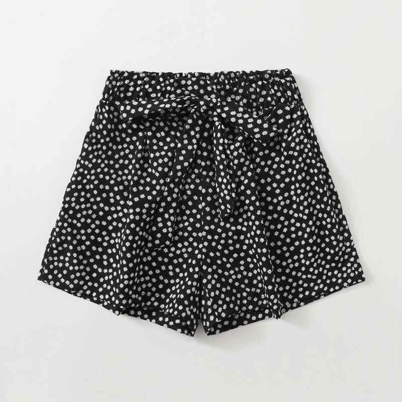 

Ditsy Floral Belted Shorts, Black