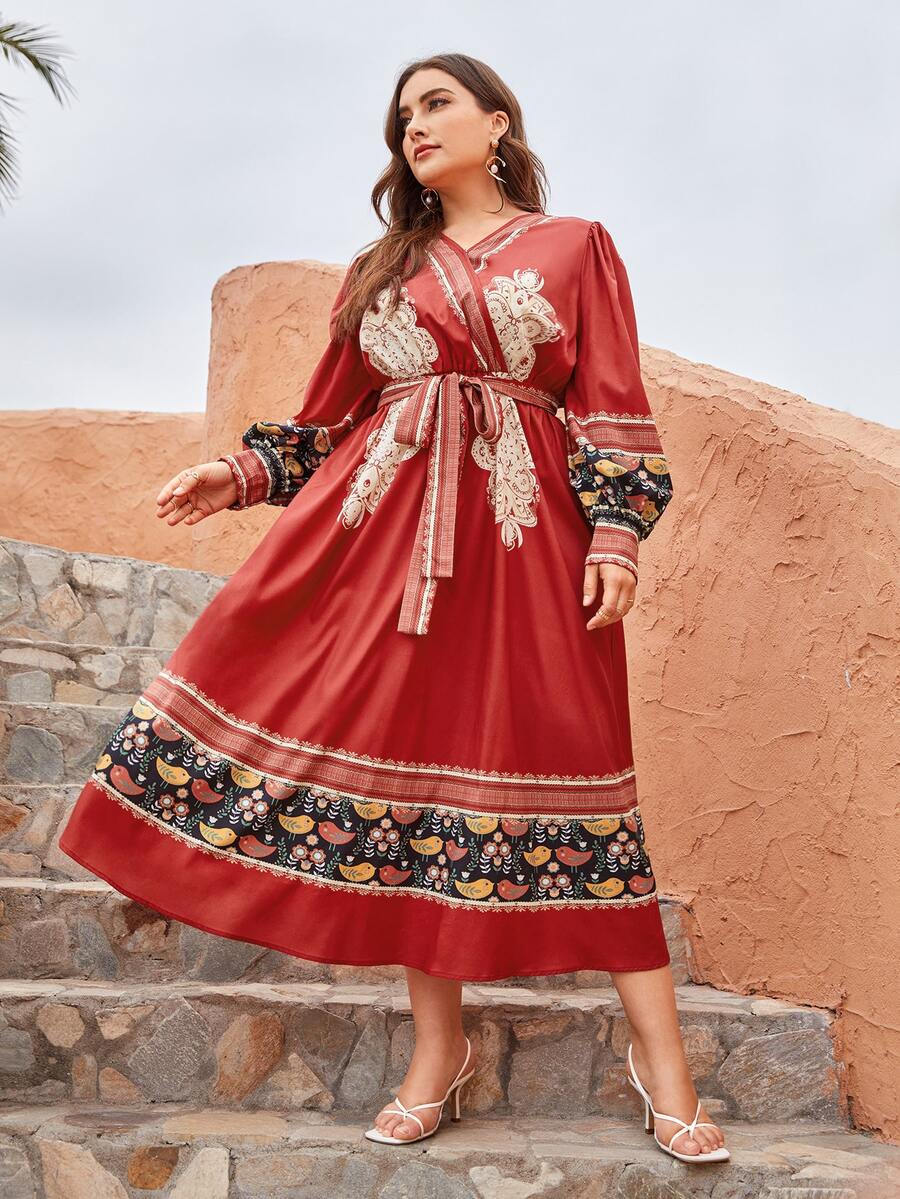 SHEIN فستان مزهر باكمام بيشوب قطعة واحدة مقاس كبير