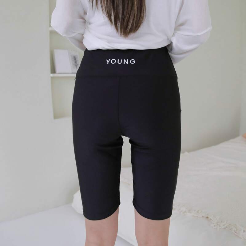 

Letter Graphic Biker Shorts, Black