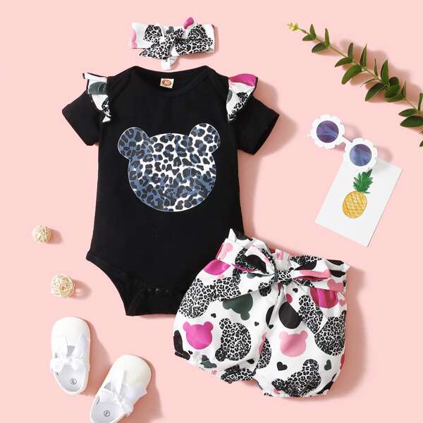 

Baby Girl Cartoon Graphic Bodysuit & Belted Shorts & Headband, Multicolor