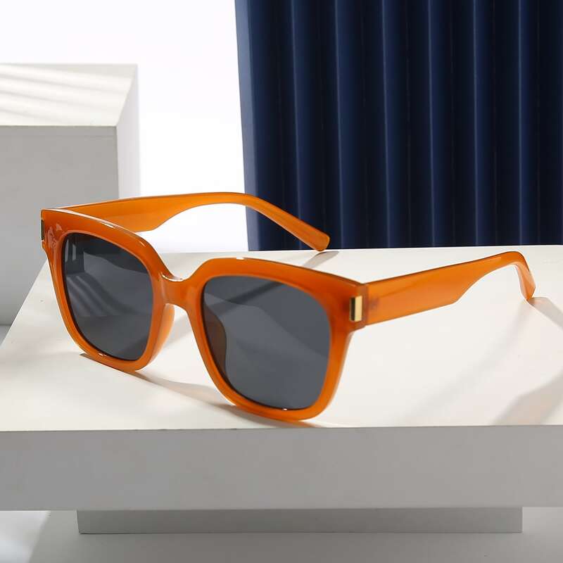 

Acrylic Frame Sunglasses