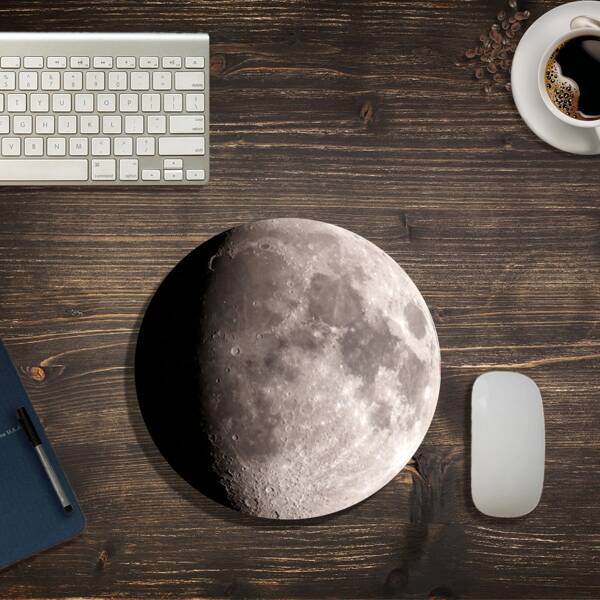 

Moon Pattern Round Mouse Pad, Black and white