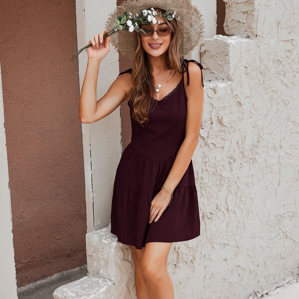 

Contrast Lace Knot Shoulder Cami Dress, Maroon