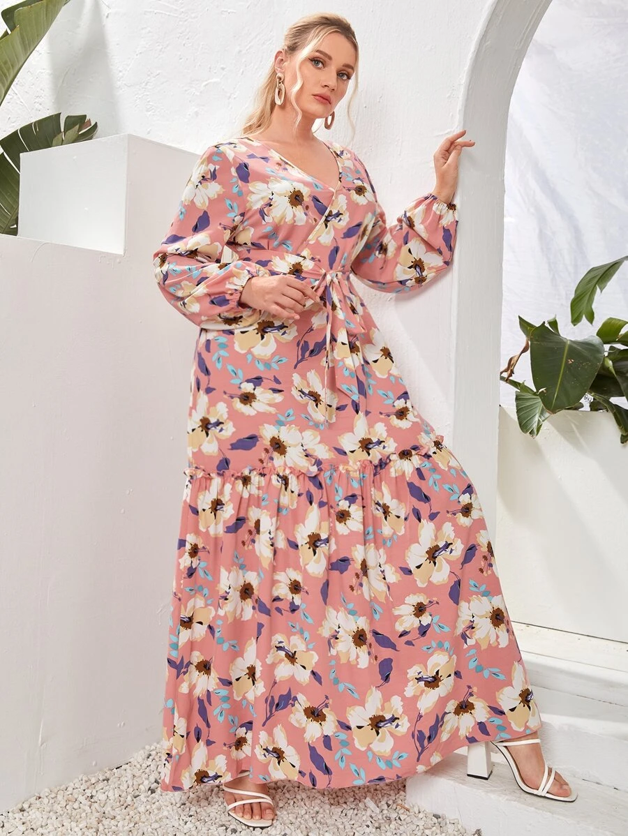 Vestido con cinturón bajo con fruncido con estampado floral - Multicolor - Ver 1