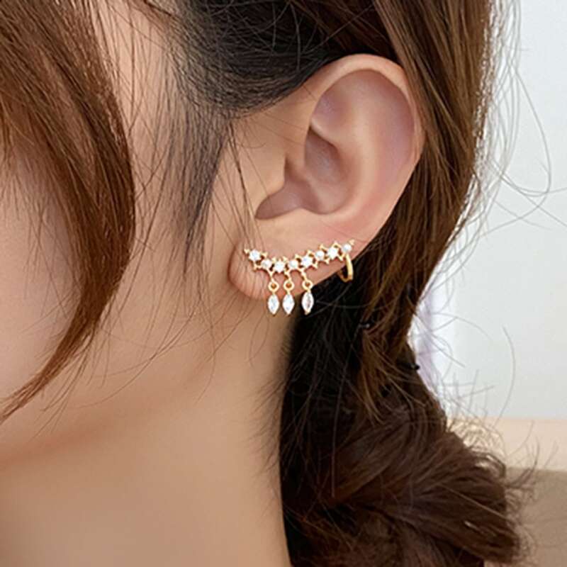 

1pc Faux Pearl & Rhinestone Ear Cuff, Gold