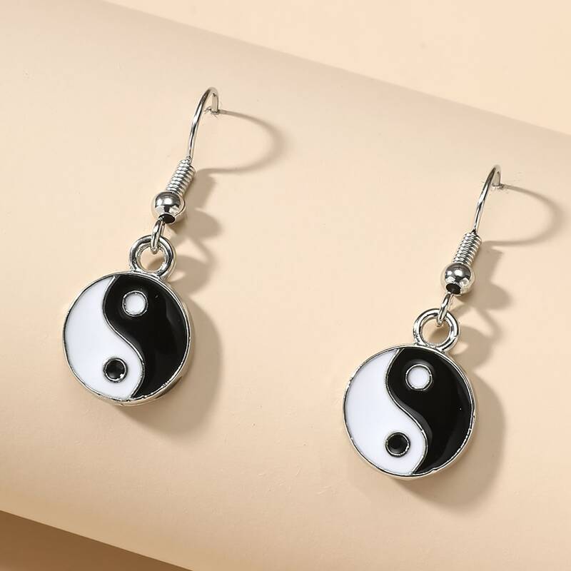 

Yin & Yang Drop Earrings, Black and white