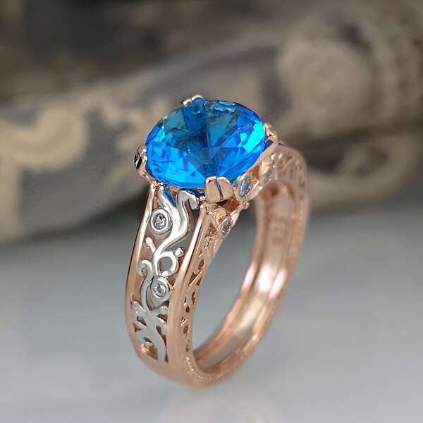 

Zircon Decor Ring, Blue