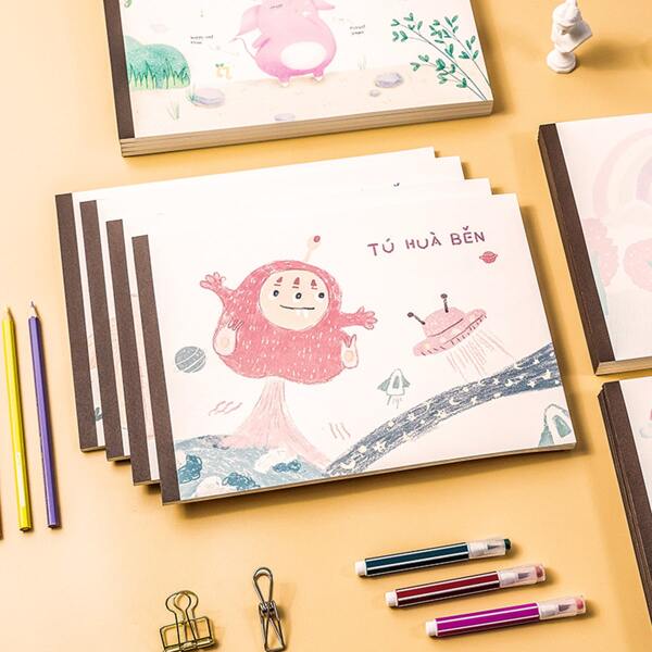 

1pc Cartoon Graphic Cover Random Sketchbook, Multicolor