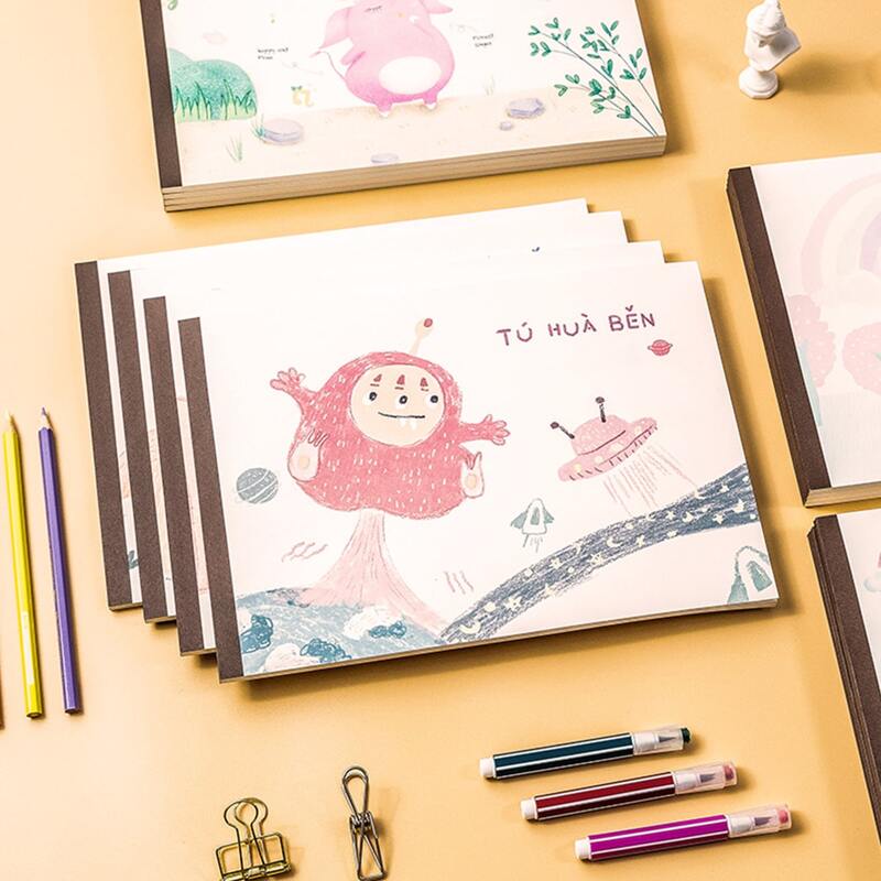 

1pc Cartoon Graphic Cover Random Sketchbook, Multicolor