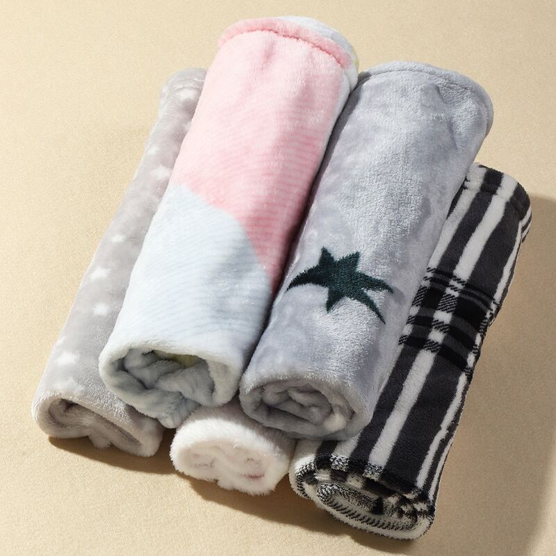 

1pc Random Pattern Pet Blanket, Multicolor