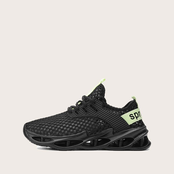 

Men Letter Graphic Lace Up Front Sneakers, Black