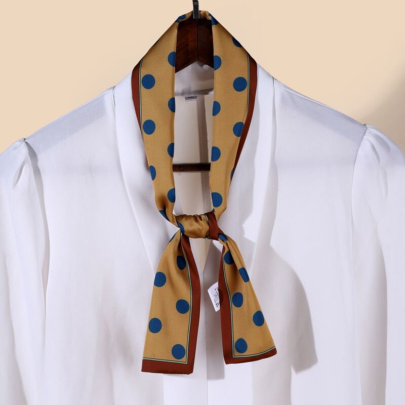 

Polka Dot Print Scarf, Multicolor
