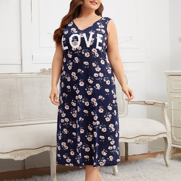 

Plus V-neck Floral & Letter Print Nightdress, Multicolor