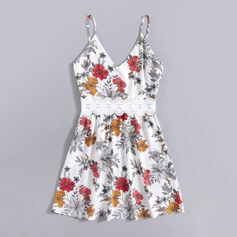 

Floral Print Contrast Lace Cami Dress, Multicolor
