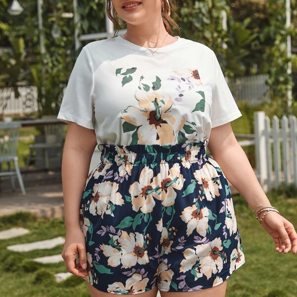

Plus Floral Print Top & Paperbag Waist Shorts Set, Multicolor