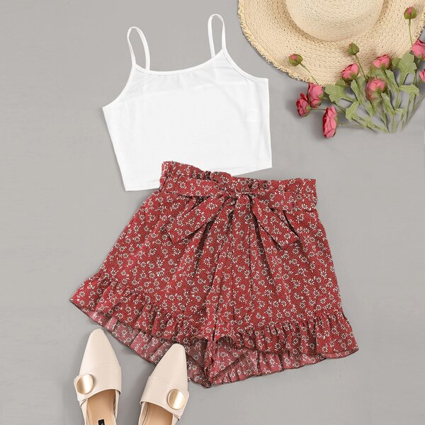 

Plus Crop Cami Top & Ditsy Floral Belted Shorts, Red and white