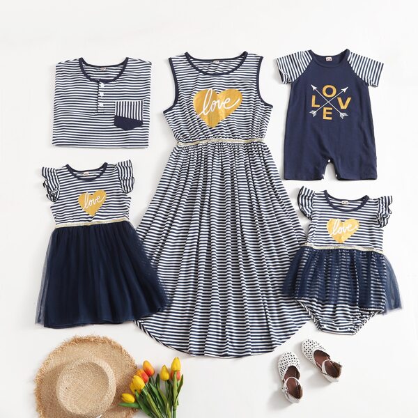 

Baby Boy Striped Raglan Sleeve Letter Graphic Romper, Navy blue