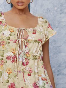 SHEIN Unity 印花打結荷葉邊罩衫式連衣裙 - 彩色 - 查看 4