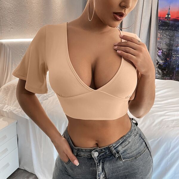 

Solid Plunging Neck Crop Tee, Apricot