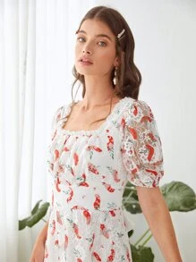 Mulvari 滿版辣椒圖案泡泡袖腰帶蕾絲洋裝