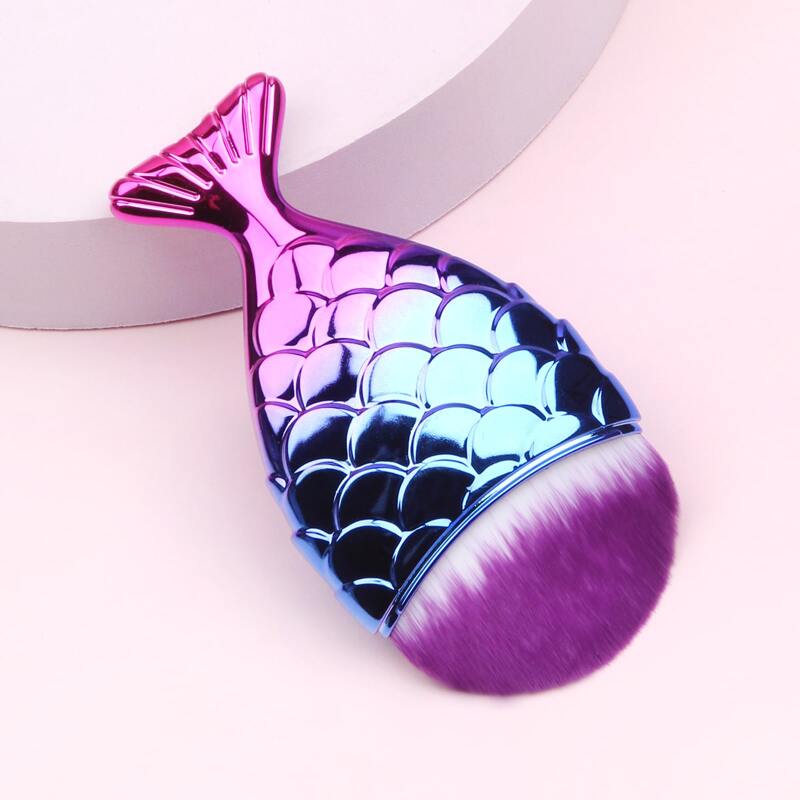 

Fish Tail Design Foundation Brush, Purple