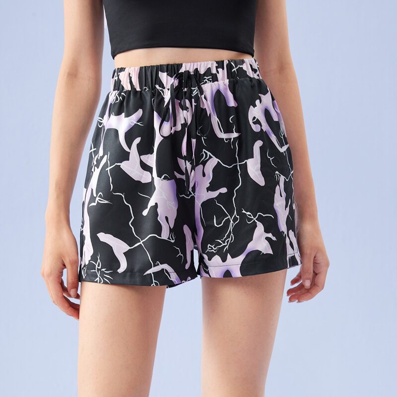 

Lightning Graphic Shorts, Black