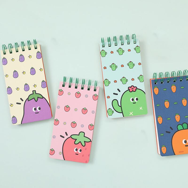 

1pc Vegetables Print Cover Random Spiral Notebook, Multicolor