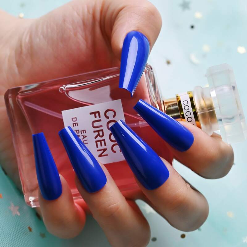 

24pcs Fake Nail & 1sheet Tape & 1pc Nail File, Royal blue