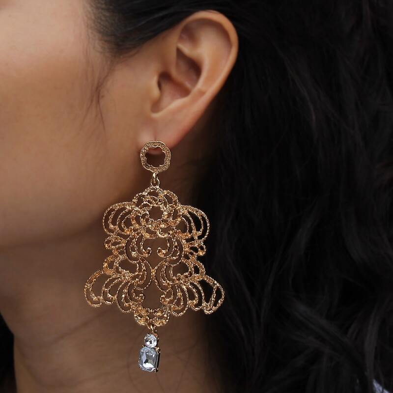 

Hollow Out Drop Earrings, Gold