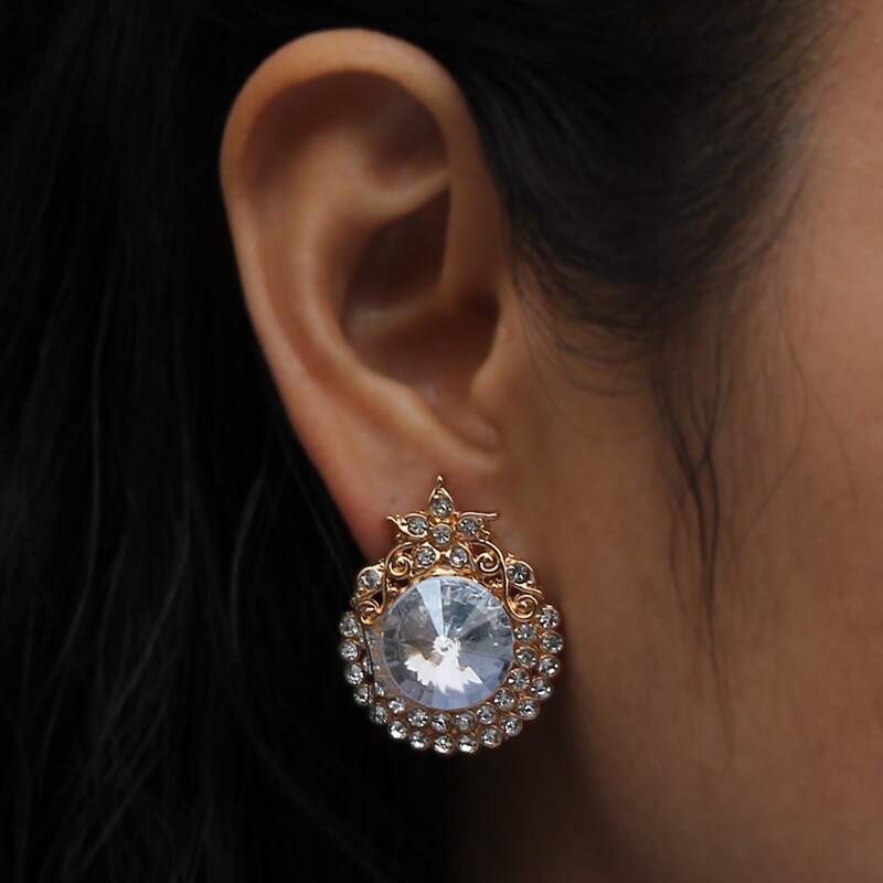 

Rhinestone Stud Earrings, Gold